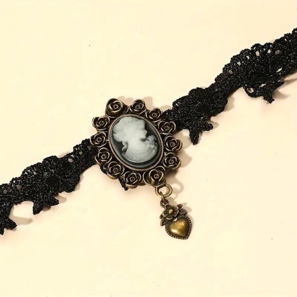 Choker Necklace Cameo Lace VIctorian Antiqued Sexy Goth Rave Punk Scene Costume - Picture 3 of 4